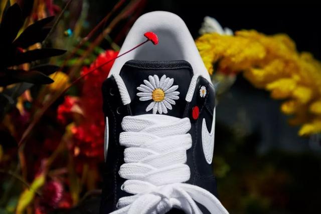 椰子鞋带的系法图解，椰子鞋怎么系鞋带（GD的“鞋带反系”教程已出）