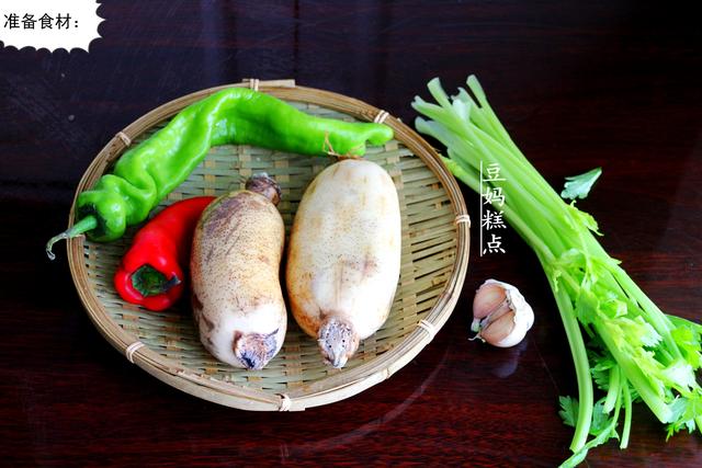 莲藕炒什么好吃，莲藕炒什么菜好吃又营养（记得多加这2样蔬菜）