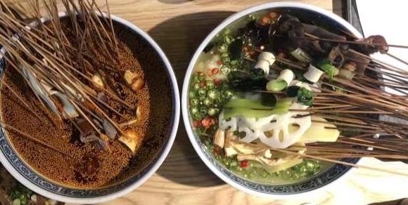 柳江古镇的特色，柳江古镇的特色美食（一个集美貌与美食于一身的古镇）