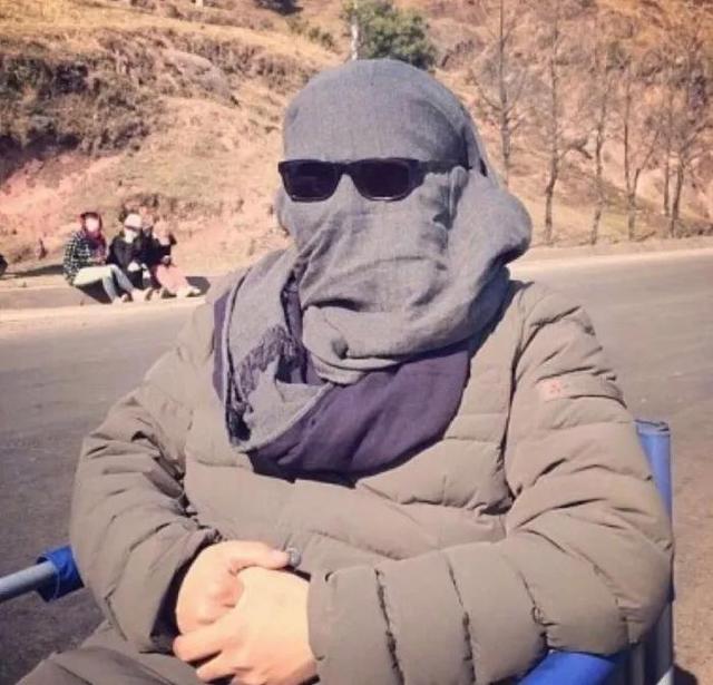 搞怪女头，微信头像，搞怪女头（没有什么困难是战胜不了我的）