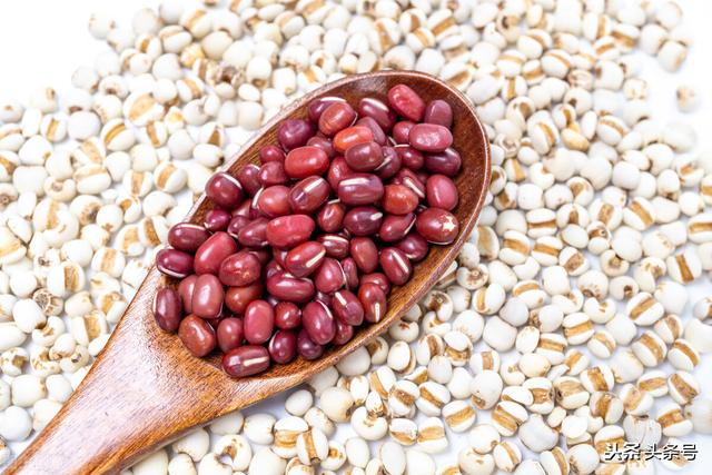 今日黄豆价格多少钱一吨，今日油价：国际原油又涨（农村老话“白露谷）