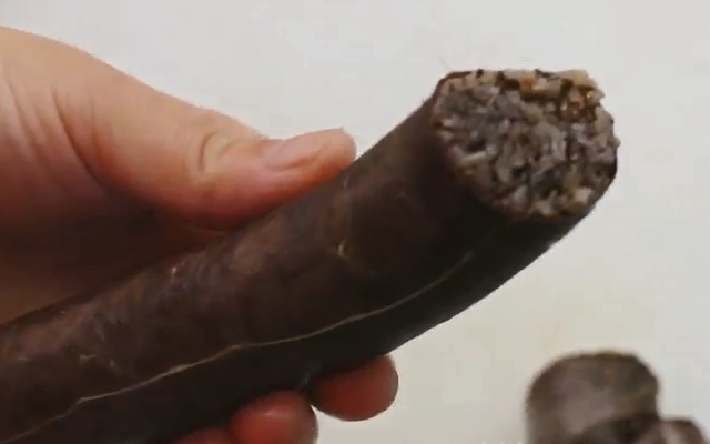 血肠是什么做的（舌尖美食糯米血肠：做法血腥）