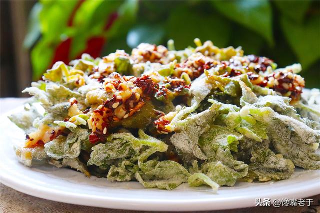 用芹菜叶做咸菜的简单方法，芹菜叶能做咸菜吗（我家此菜叶子从不扔）