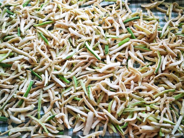 咸菜是什么菜做的，咸菜怎么做的（这9种蔬菜腌好后）