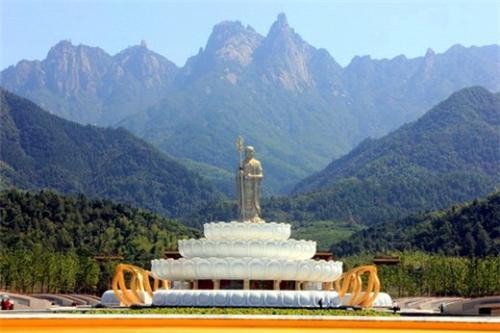 拥有双重桂冠的佛教四大名山之九华山，九华山是佛教四大名山之一吗（中国佛教四大名山之一的九华山）
