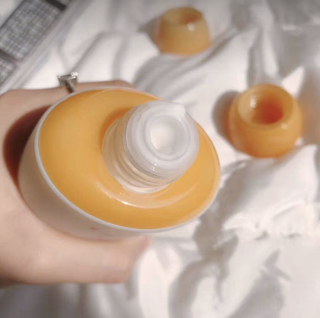 雪花秀美白系列好用吗，雪花秀哪个系列美白效果好（雪花秀滋阴祛黄套装真的好用吗）