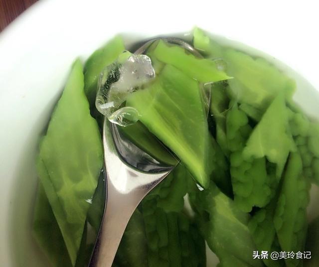 菜瓜的营养价值及功效与作用，菜瓜的功效与作用（两种菜瓜正当季）