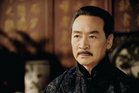 张翰几岁演的一起来看流星雨，张翰几岁（8位“演不了穷人”的男星）