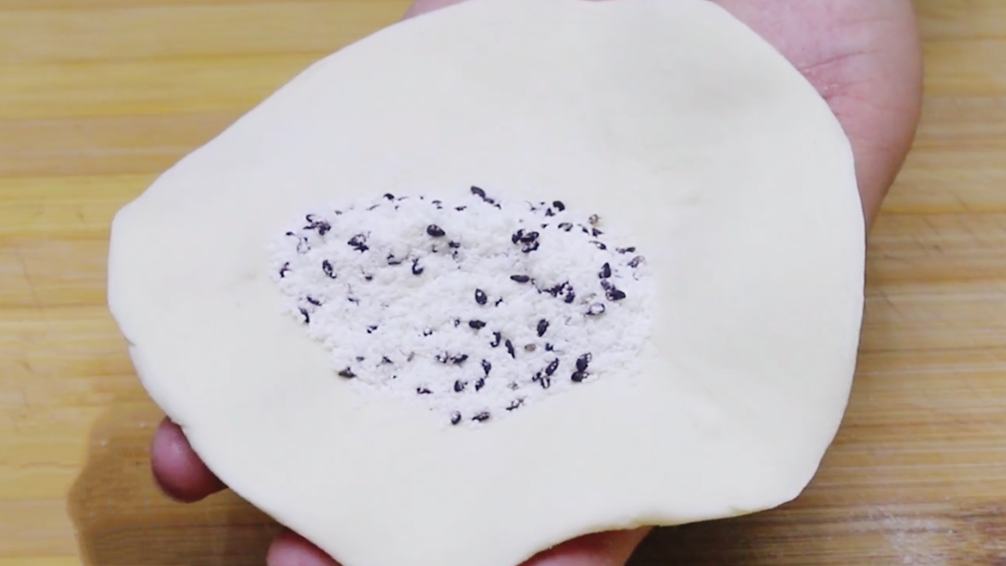 图片[4]-【糖馅发面饼】做法步骤图 10分钟发满盆 包子馒头蓬松暄软香-起舞食谱网