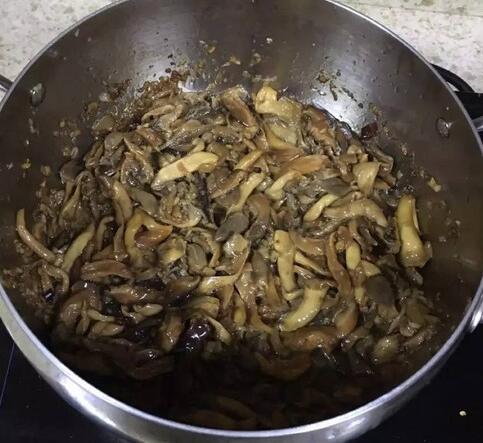 圖片[8]-【蘑菇下飯菜】做法步驟圖 我們家隔三差五做一回 一次多吃2碗-起舞食譜網