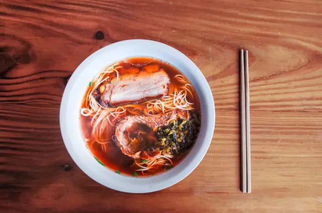 湖州市的湖叫什么，湖州市的湖叫什么 新闻（中间还有一个最美的湖州）