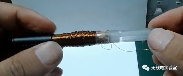 电磁炮发射炮弹用到的原理是，电磁炮发射炮弹用到的原理是什么（电磁弹射器的原理与制作）