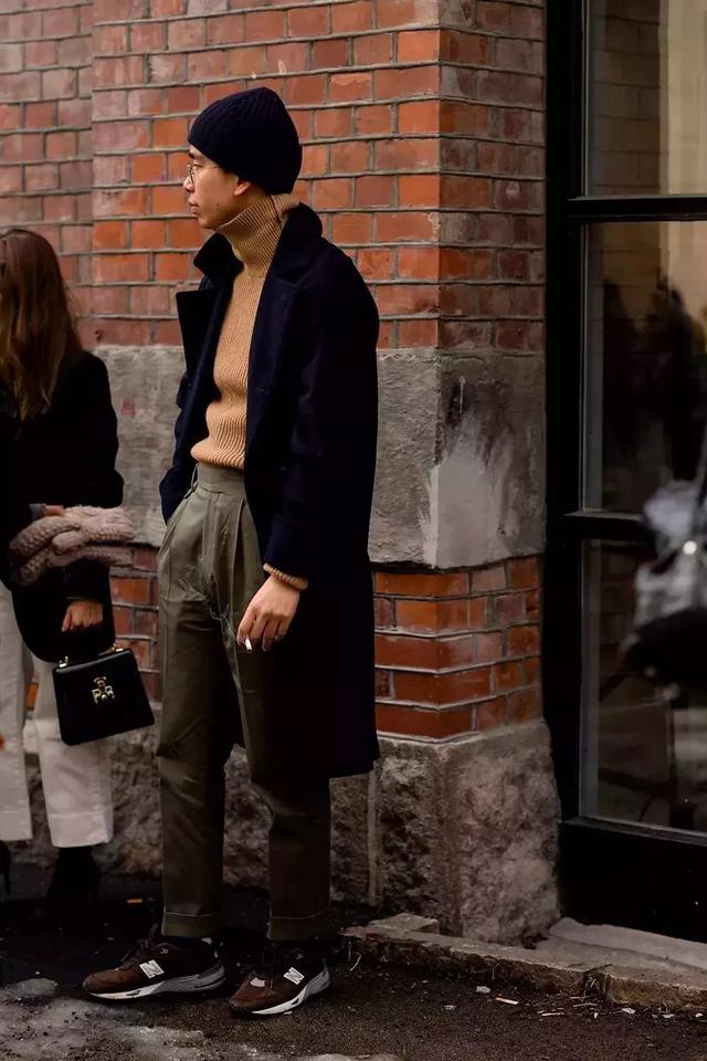 驼色是什么颜色，驼色大衣内搭什么颜色（请不要放过“驼色”）