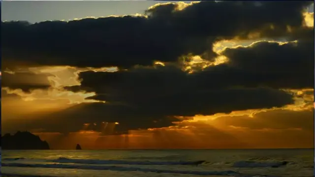 耀眼的近义词，聚拢的近义词（部编语文四年级下册第16课《海上日出》知识点+图文解读+课堂测试）