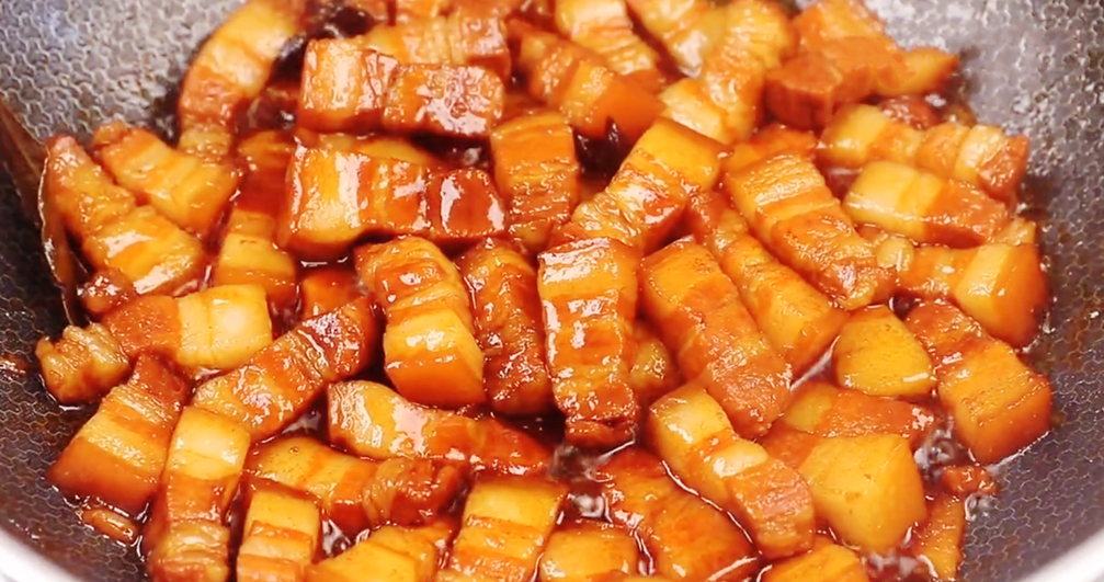 圖片[6]-【紅燒肉】做法步驟圖 出鍋色澤紅潤 肥而不膩太香了-起舞食譜網(wǎng)