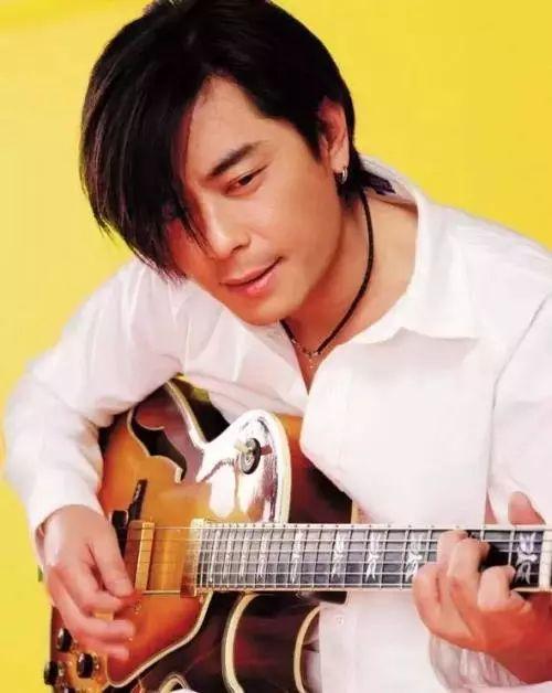 给你们歌词，给你们歌词背后的故事（1990—1999十年风雨十年歌）