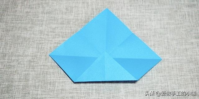 （diy折纸）教你折一个小拖鞋，（diy折纸教你折一个小拖鞋（漂亮鞋子折纸教程合集）