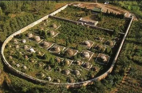 清太宗皇太极的陵墓，皇太极墓在何处（清代皇家陵寝）