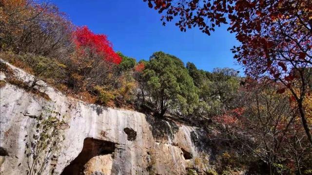 厦门青龙山溶洞，厦门秋天的白云洞