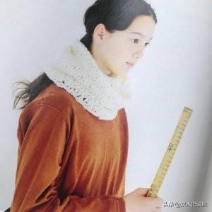 毛线围巾的编织图案，毛线围巾编织教程全过程 视频（三季可搭配的三款钩织围巾/围脖编织图解）