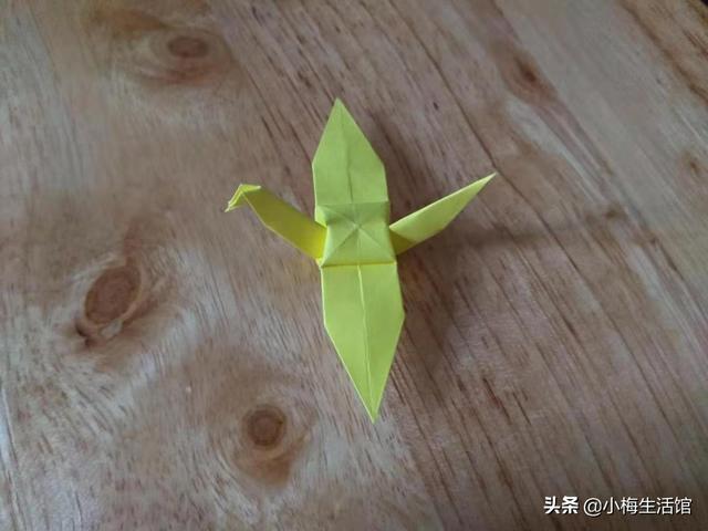千纸鹤的折法图解，千纸鹤折法图解（小时候学的千纸鹤你还会折吗）