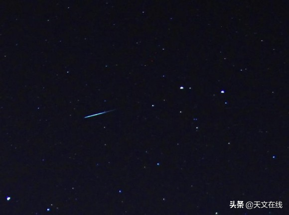 水瓶座流星雨周期及寓意，水瓶座流星雨时间（2020年各大流星雨观测指南出炉）