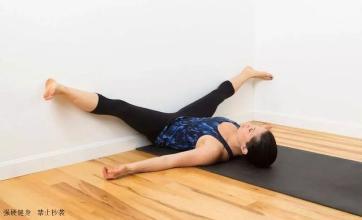 劈叉的正确姿势，怎样练习竖叉（两个方法就能帮你开胯）