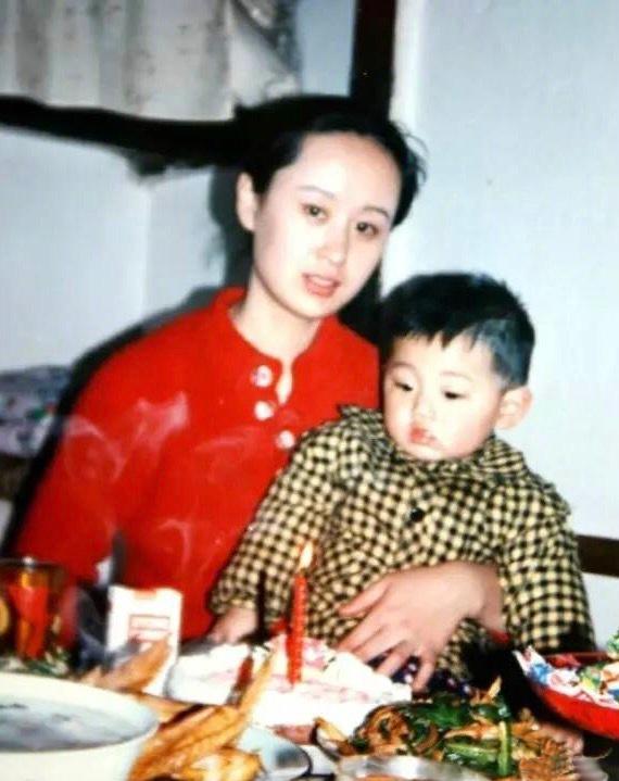 中国乒乓球名人榜，中国乒乓球冠军名单（他俩是“乒坛男神”）