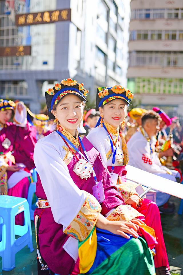 九寨沟海拔最高多少米，九寨沟海拔高度是多少米（中国最美的县城之一）