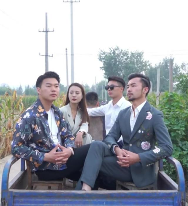 岳老板怎么不直播带货了，岳老板怎么不直播带货了呢？