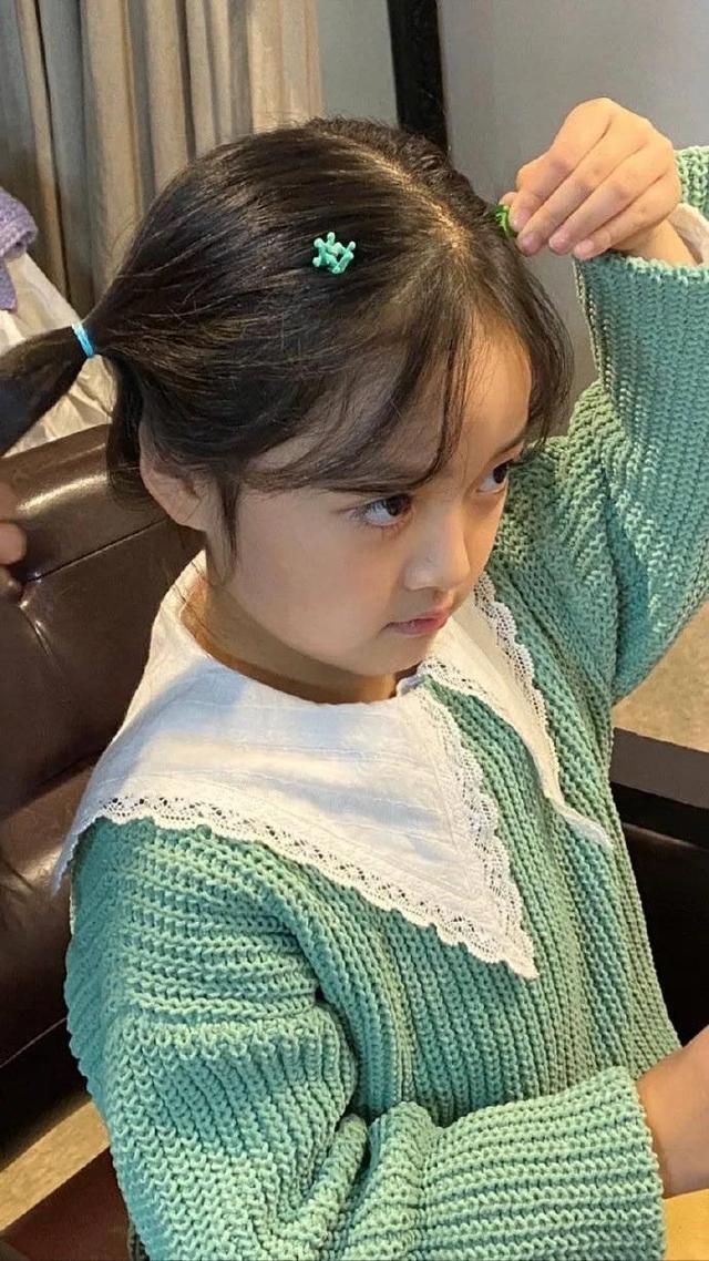 权律二，权律二动态表情包（韩国童星权律二图片）