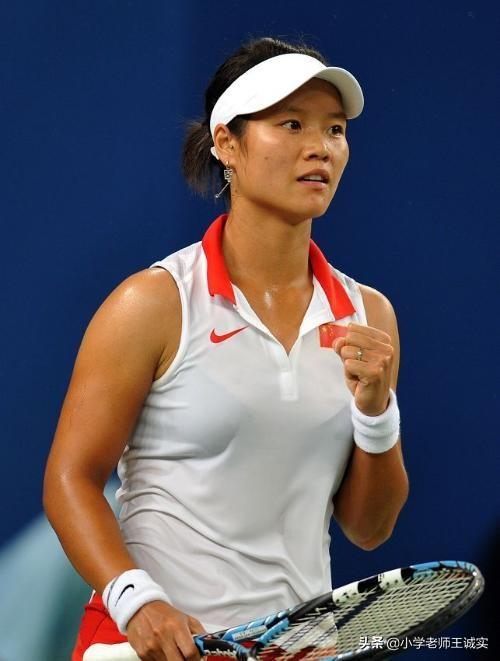 李娜网球个人资料，李娜个人资料（38岁的网球女神李娜）