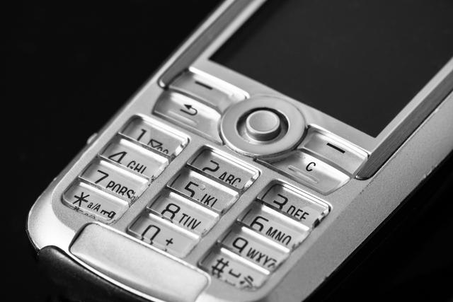 133是电信还是联通，联通CDMA广告（手机号码为什么是11位数）