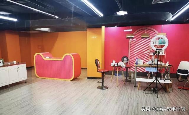 去他妈的爱情,微信头像,去他妈的爱情(一个26岁抠脚大汉的自述) 去他妈的爱情,微信头像,去他妈的爱情(一个26岁抠脚大汉的自述)