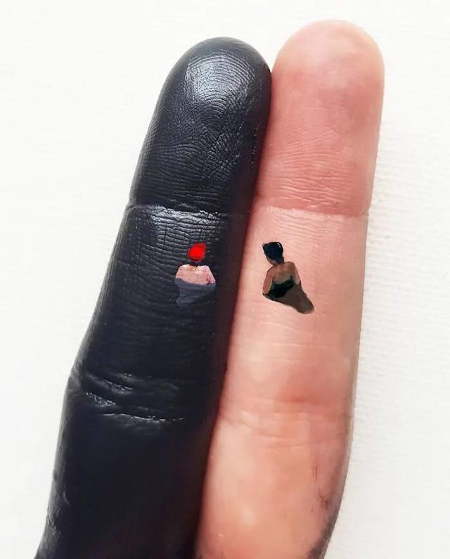 漂亮的手掌画，漂亮的手掌画图片（她在手心画了一片海）