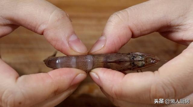 虾滑怎么吃火锅，吃火锅必点的虾滑