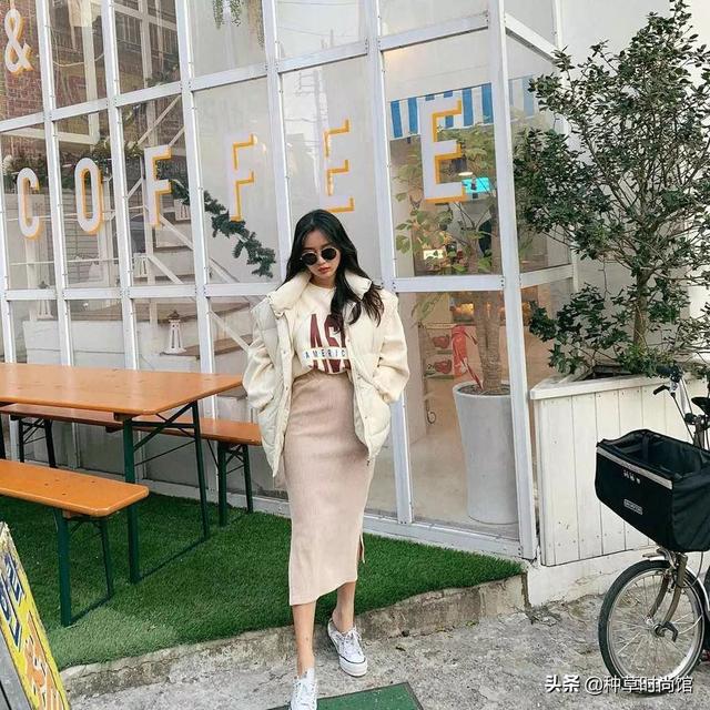 请问卫衣绒英文怎么讲，绒衣用英语怎么说（卫衣内搭的N种方法）