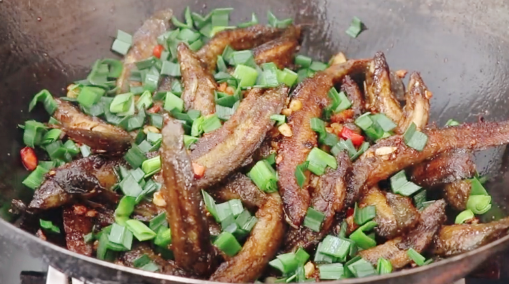 圖片[5]-【干煸泥鰍】做法步驟圖 麻辣香酥 太解饞了-起舞食譜網