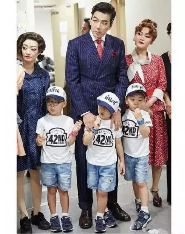 权律二呆萌搞怪可爱图片，权律二头像可爱搞怪（谢飞机、小刚几、权律二…长期霸屏的网红表情包们长大了...）