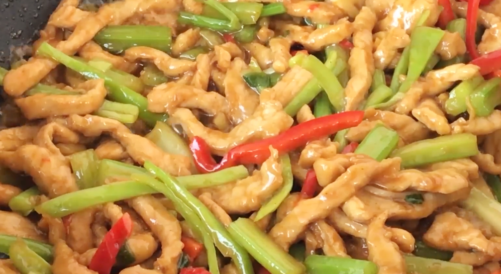 圖片[7]-【芹菜炒瘦肉絲】做法步驟圖 肉鮮嫩入味 不腥不柴-起舞食譜網