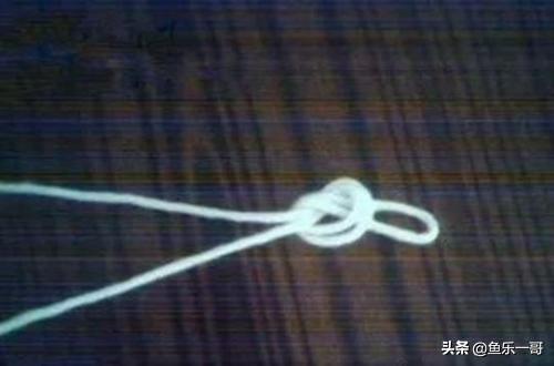 钓鱼子线怎么绑，钓鱼子线怎样绑不缠（图解子线打结不易缠绕的子线绑法）