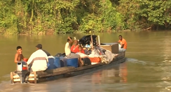 超载爱情by吉吉爱儿 百度网盘，超载爱情（在巴拿马农村开一家超市）
