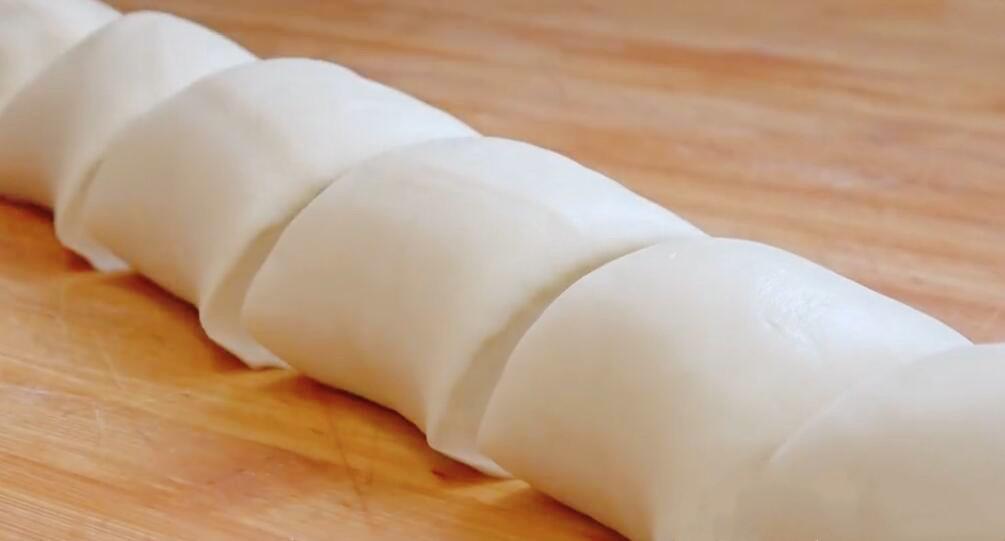 圖片[4]-【春餅】做法步驟圖 一鍋10張不夠吃 涼了也不會硬-起舞食譜網(wǎng)