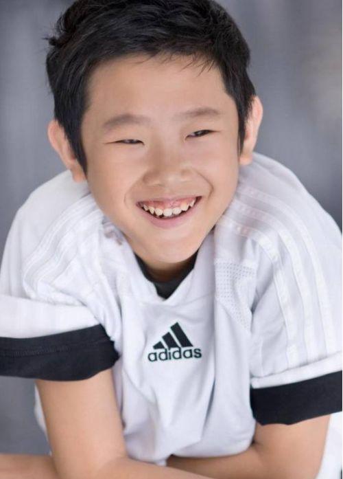 闯关东小金粒最后结局,闯关东小金粒结局是什么(9岁停止发育34岁还演