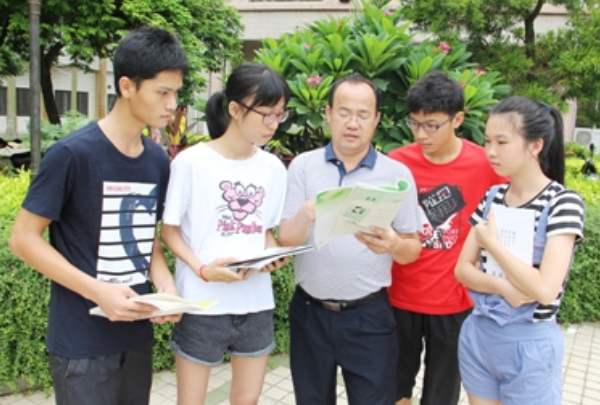 殡仪馆招聘工资多少，殡仪馆工作哪里招聘（殡仪馆下半年开始招人）