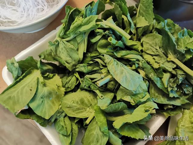 家庭简易清汤火锅底料，自制清汤火锅底料（火锅汤底用什么熬最好）