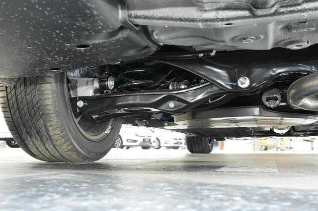 东风本田英诗派，本田英诗派的发动机跟雅阁一样吗（深度体验INSPIRE混动车型）