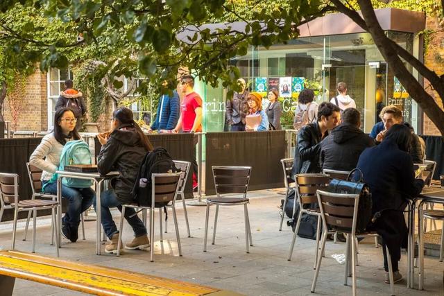 爱尔兰大学排名，爱尔兰院校世界排名（苏格兰、威尔士、北爱尔兰最好的大学是）