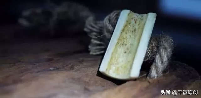 狼牙什么属相的人不能佩戴，不适合带狼牙的属相（这5种动物首饰你还敢戴）