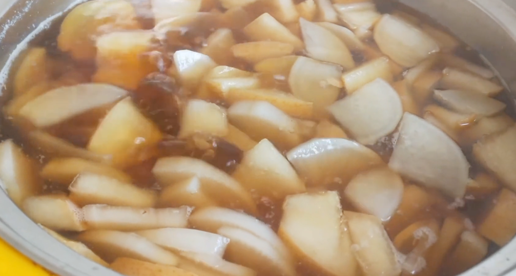 圖片[6]-【白蘿卜雪梨姜茶】做法步驟圖 喉嚨舒服 營養(yǎng)又好喝-起舞食譜網(wǎng)